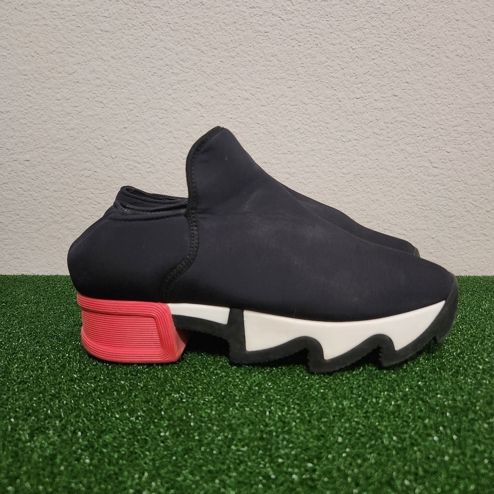 Iri Women’s Wes Neoprene Low Top Sneakers Black Red size 10